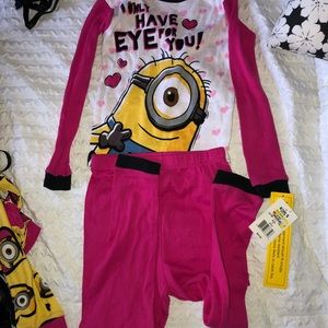 4pc despicable me PJ set